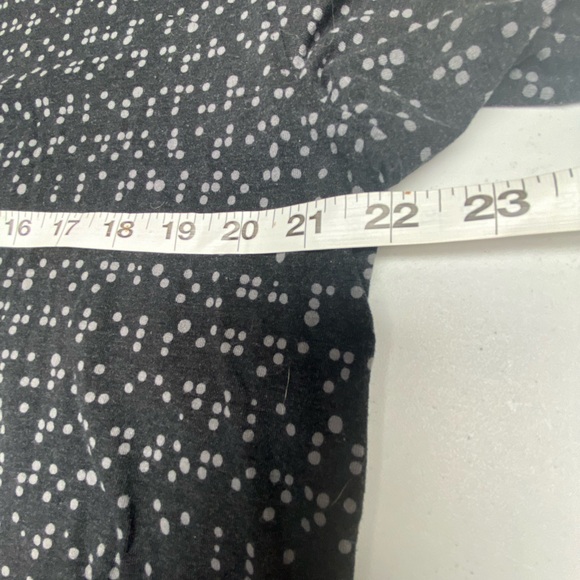 Under Armour GRY/BLK Heat Gear Crew Neck Short Sleeve, L Summer Sale - Picture 2 of 4